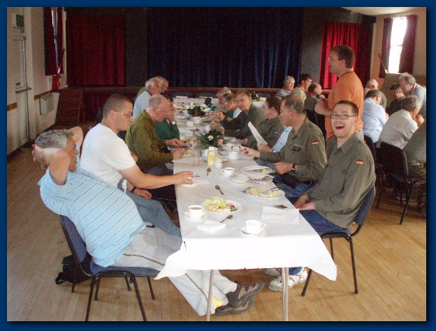 600x449 pixels (144K)